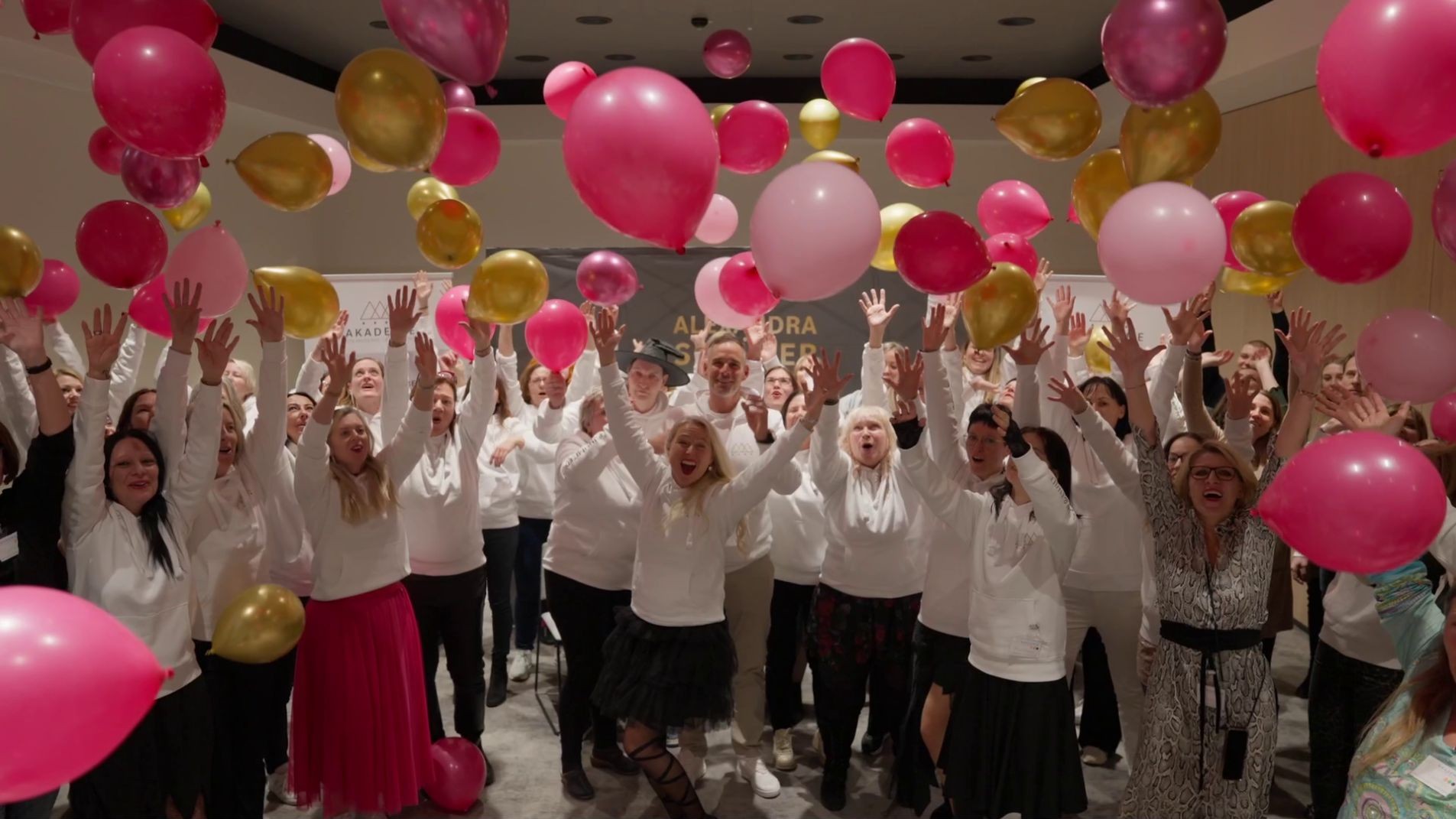 Gewinnspiel Gewinnspiel